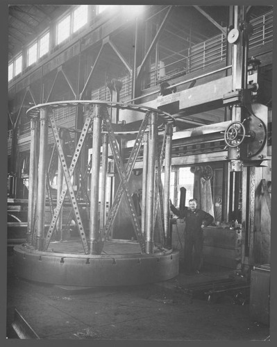 Upper section of 100-inch telescope tube at Fore River Shipyard, Quincy, Mass