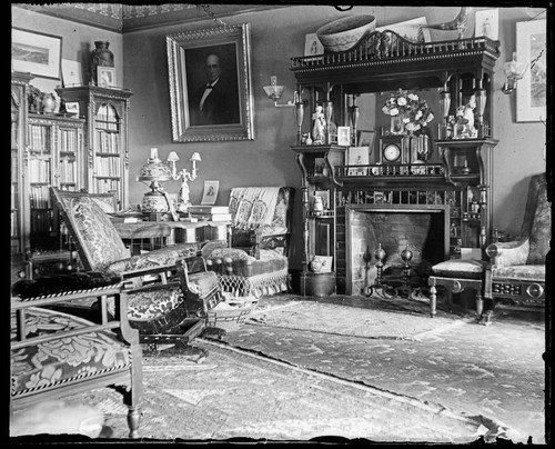 Parlor of the first Lake Vineyard house