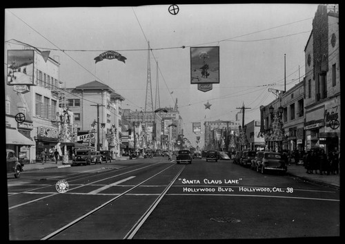"Santa Claus Lane," Hollywood Blvd, Hollywood, Cal