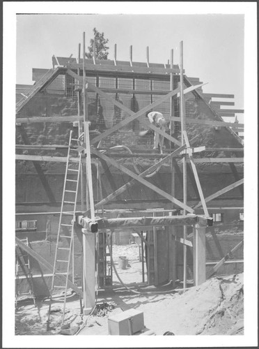 Construction of a new museum building, Mount Wilson