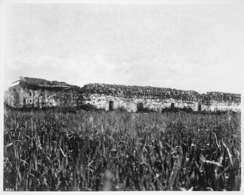 Santa Margarita Asistencia, ruined walls and part of tile roof