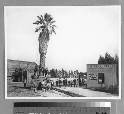 Fifth Street and Central Avenue, Los Angeles