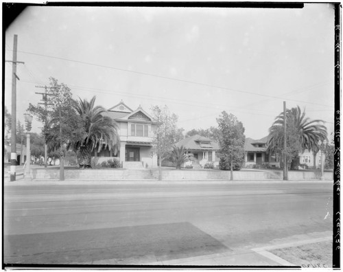 Houses on North Fair Oaks Avenue, Pasadena. 1926