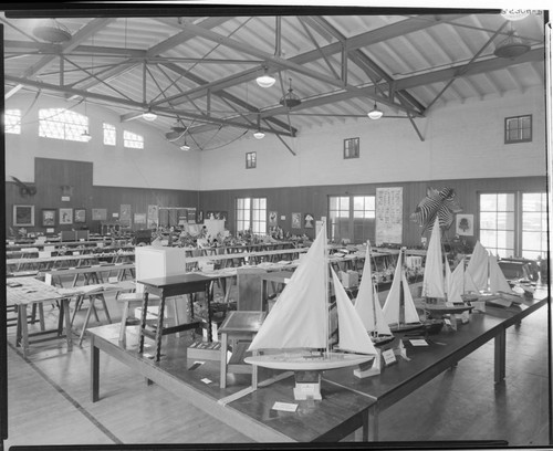 Displays of models and collections, Polytechnic Elementary School, 1030 East California, Pasadena. 1936