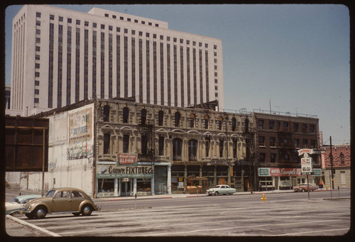 Los Angeles Street's wholesale houses