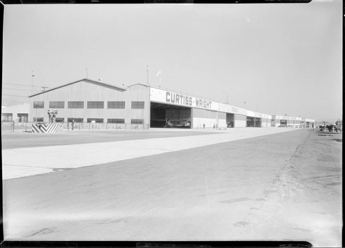 Curtiss-Wright Flying Service, Grand Central Air Terminal, Glendale. 1930