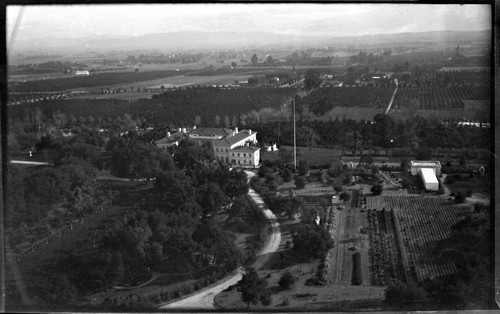 Aerial view of the Henry E. Huntington residence from the north, San Marino. 1913