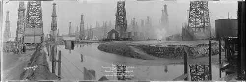 Ryder Well No. 1 flowing wild, Signal Hill oil field. February 26, 1923