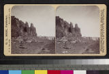 Rocky walls of Acoma mesa