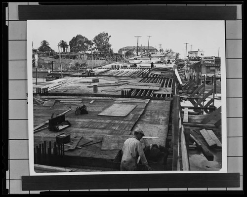 Santa Monica Pier construction