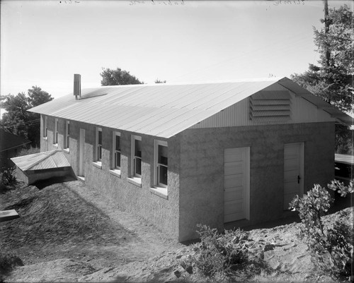 Mount Wilson power house, as seen from the northeast