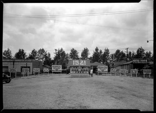 Miracle Mineral Water roadside stand, 1521 Vine(?), Hollywood, Los Angeles. 1930s