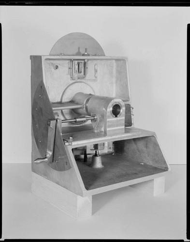 Mitchel's spectrohelioscope, showing parts of slit assembly