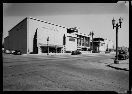 Mutual Don Lee Broadcasting System, Vine Street and Afton Place, Hollywood