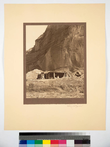 Navajo Hogan in Canyon de Chelly