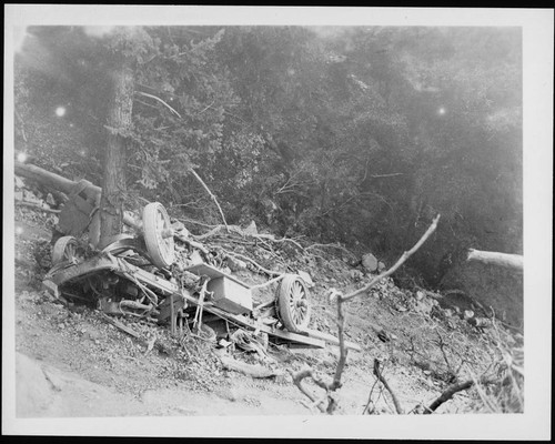 Truck accident, Mount Wilson