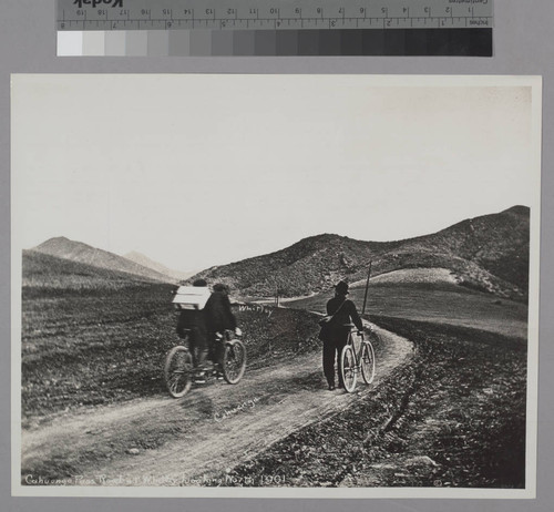 Cahuenga Pass Road at Whitely looking North