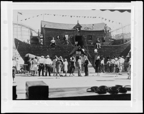 Noah's Ark ride at Abbot Kinney Pier, Venice, California