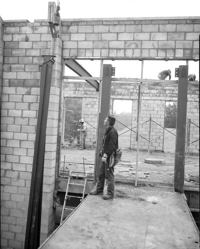 Installation of steel girders in the new wing of Mount Wilson Observatory's office building, Pasadena