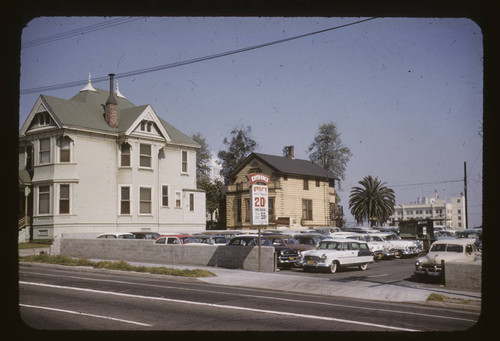 Bunker Hill houses