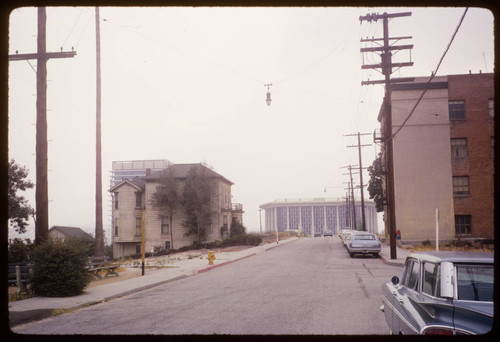 Last old house on Bunker Hill Avenue