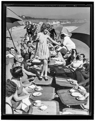 Janelle Woorl dancing on table, Deauville Club in Santa Monica