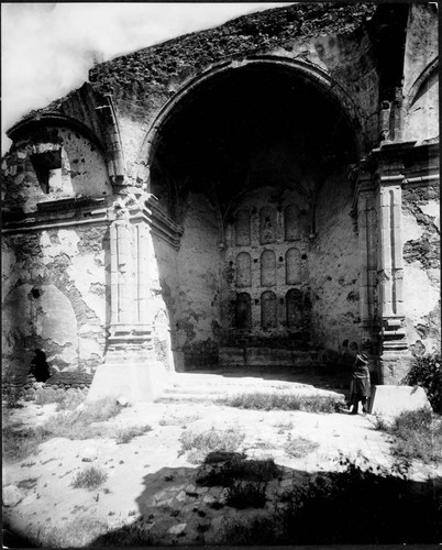 Altar of Mission San Juan Capistrano