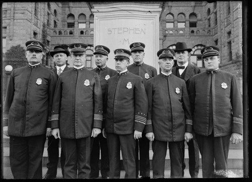 Los Angeles Police Chief George K. Home and officers