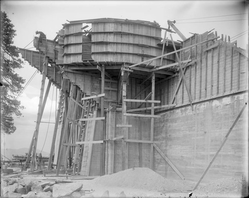 Construction of the 100-inch telescope building foundation, Mount Wilson Observatory