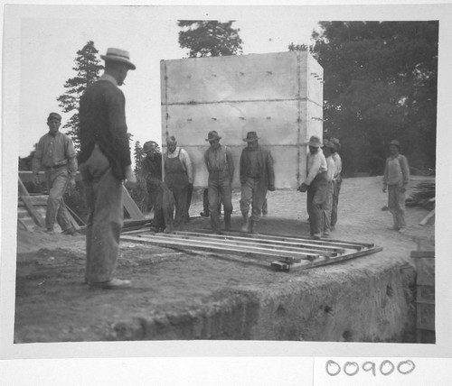 Construction project, Mount Wilson