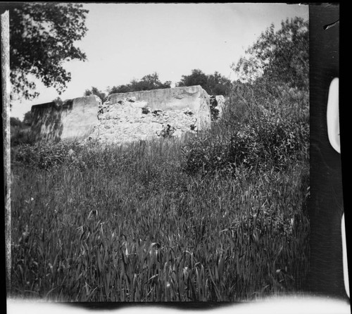 Ruins of Garfias home, Rancho San Pasqual