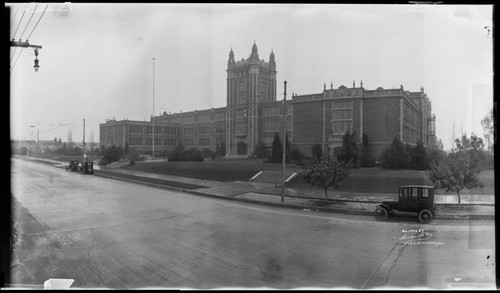 Los Angeles High School, 4600 Country Club Drive, Los Angeles. December 14, 1924