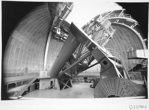 200-inch telescope, tube pointing to the North Pole, Palomar Observatory