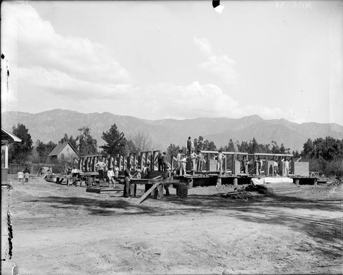 Construction of the Mount Wilson Observatory's Pasadena optical laboratory and office