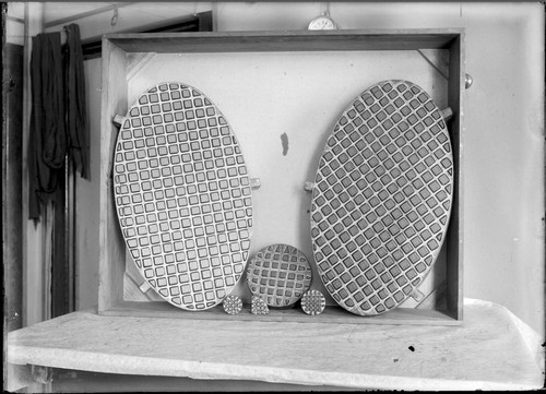 Polishing tools for the 60-inch telescope mirror