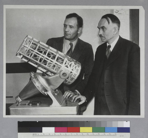 Edwin Powell Hubble and Richard Chace Tolman, with model of the proposed 200-inch telescope for California