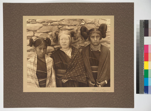 Albino in center. Hopi girls, Oraibi, Arizona. There are many Albinos among the Hopi Indians