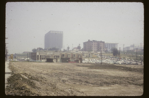 3rd to 4th Streest, Flower to Figueroa Streets