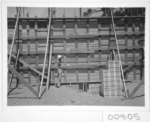 Construction of a new museum building, Mount Wilson