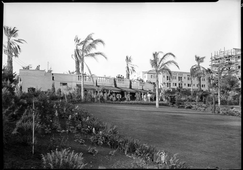 Norconian Resort terrace and construction, Norco. 1928