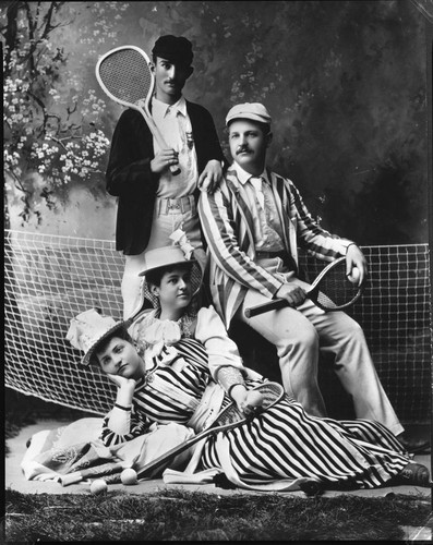 Tennis players costumes of early days