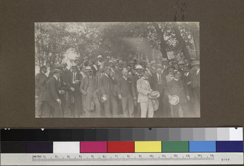 Group photograph of astronomers and scientists, Mount Wilson