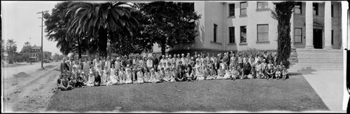 Group portrait of men and women