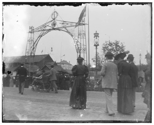 Arched gateway, California Midwinter International Exposition, San Francisco