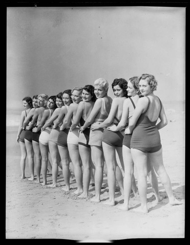 Deauville Club beauty contestants posing on the beach, Santa Monica