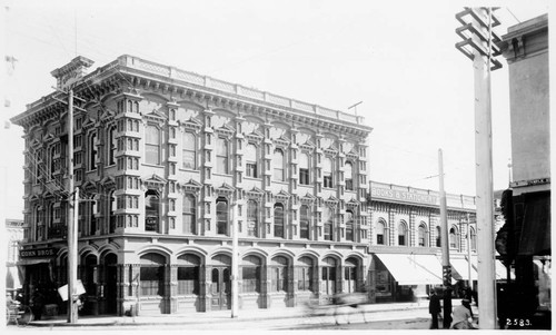 Temple Block, Spring Street, South from Temple, approximately 1888