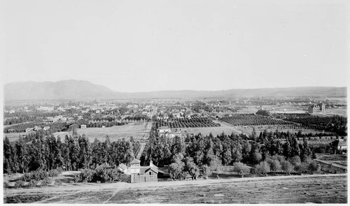 Birds eye view of Riverside, Calif. from Mt. Rubidoux