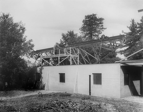 50-foot interferometer, on top of a building, Mount Wilson Observatory