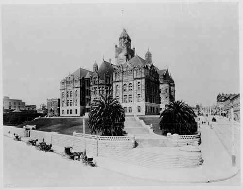 Los Angeles County Court House and Jail , approximately 1904