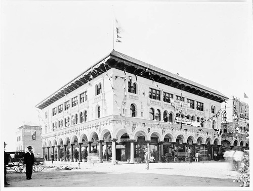 Venice. Corner of Ocean Front and Windward Ave., St. Mark Hotel